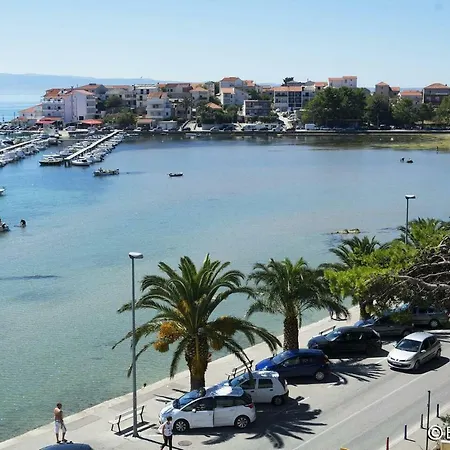 Apartament Anamarija *